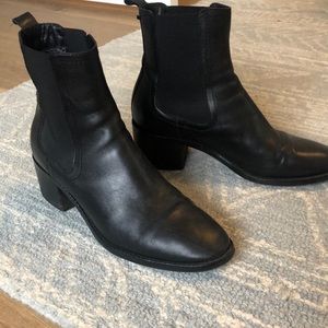 Women’s black Chelsea boot from Aquatalia.  Size 8.